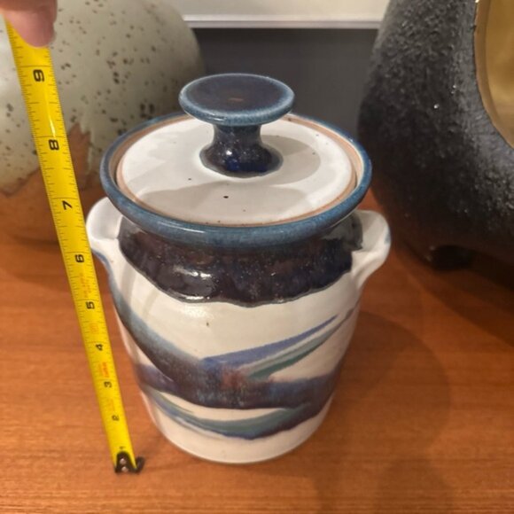 VTG Whitefish Pottery Stoneware Crock Montana Dog Treats Jug W Lid Handmade - Picture 8 of 13